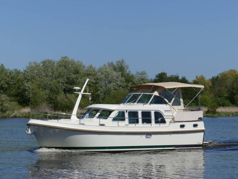 Linssen Grand Sturdy 33.9 AC  'La Meuse'